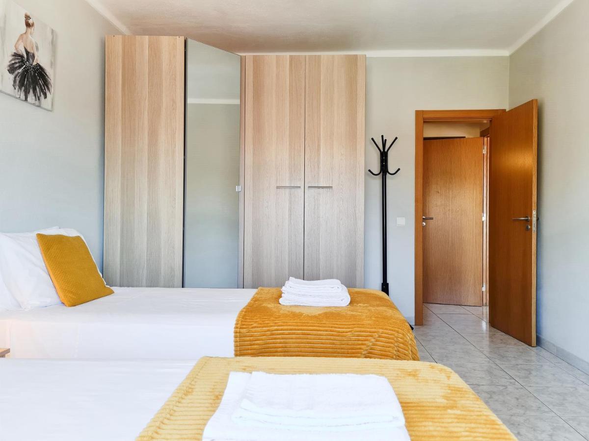 Casa Tombua - Pool - & Center 300m - Ac - Wifi